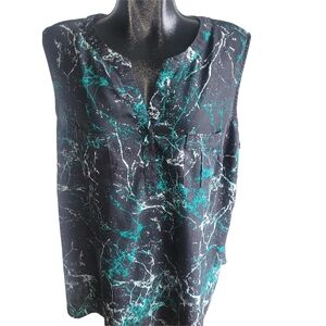 Penningtons Black and Green Marble Print Sleeveless Top